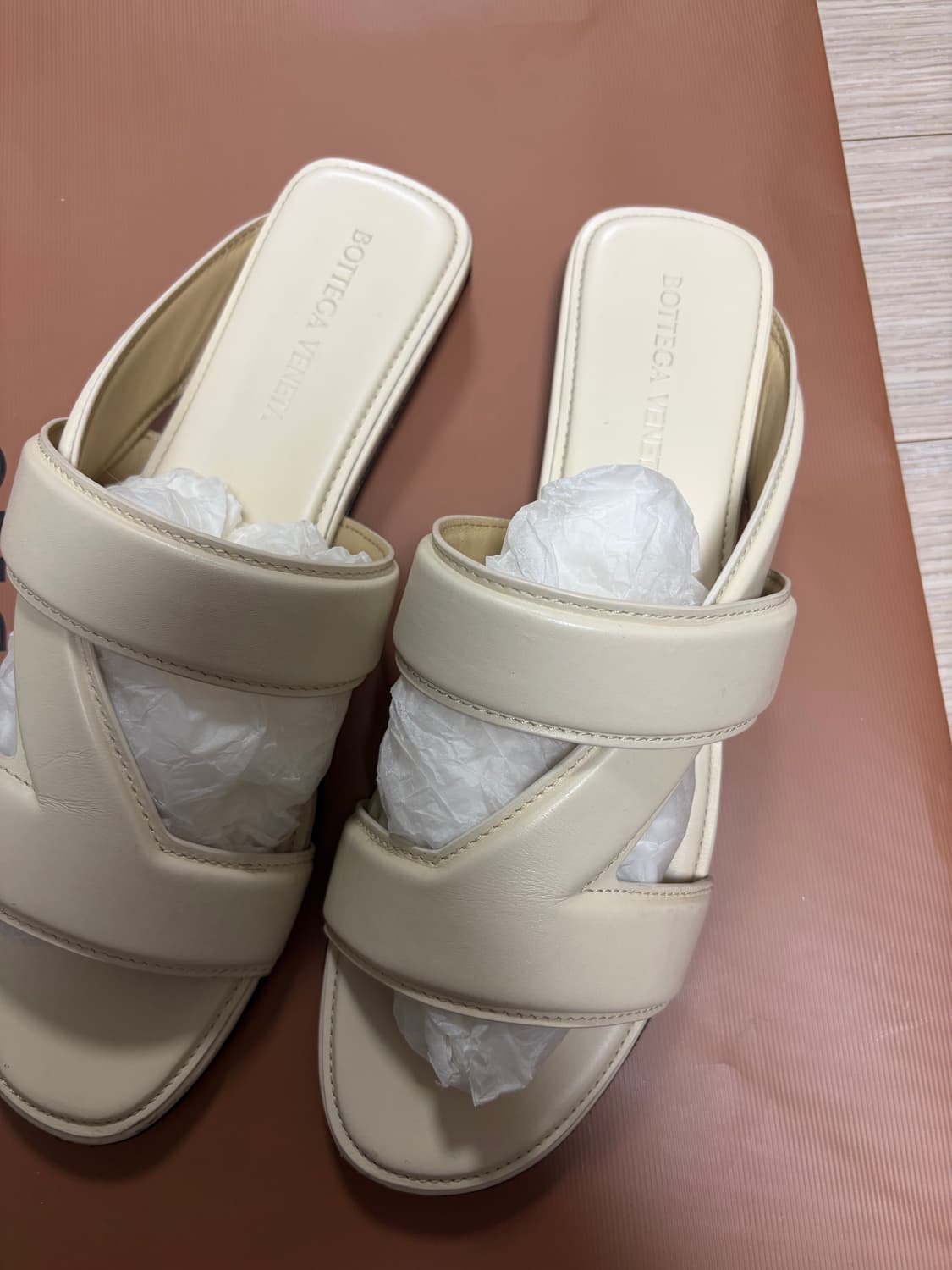 보테가베네타 슬리퍼 상품이미지2