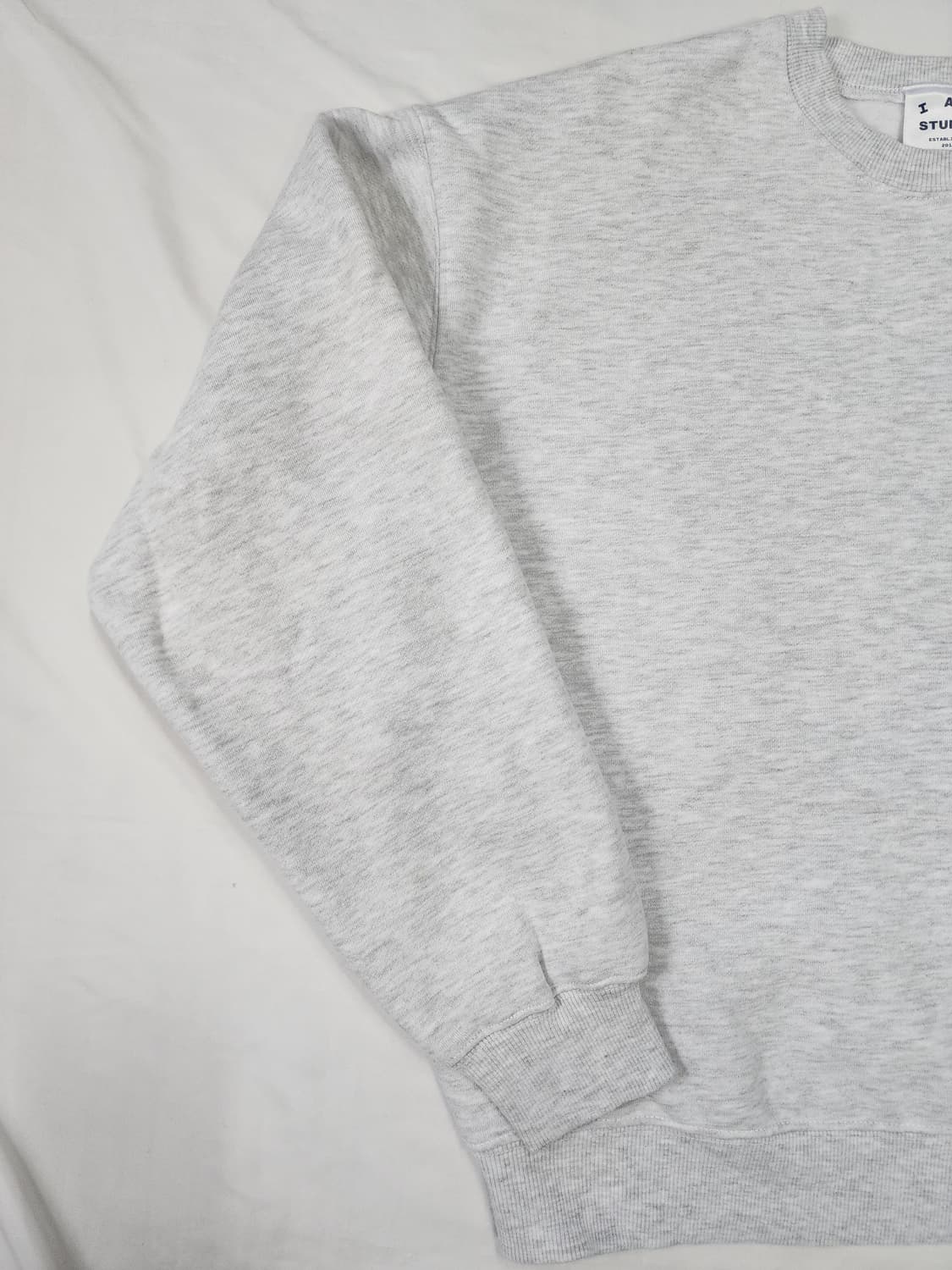 23FW 아이앱스튜디오 맨투맨 라이트 그레이 상품이미지4