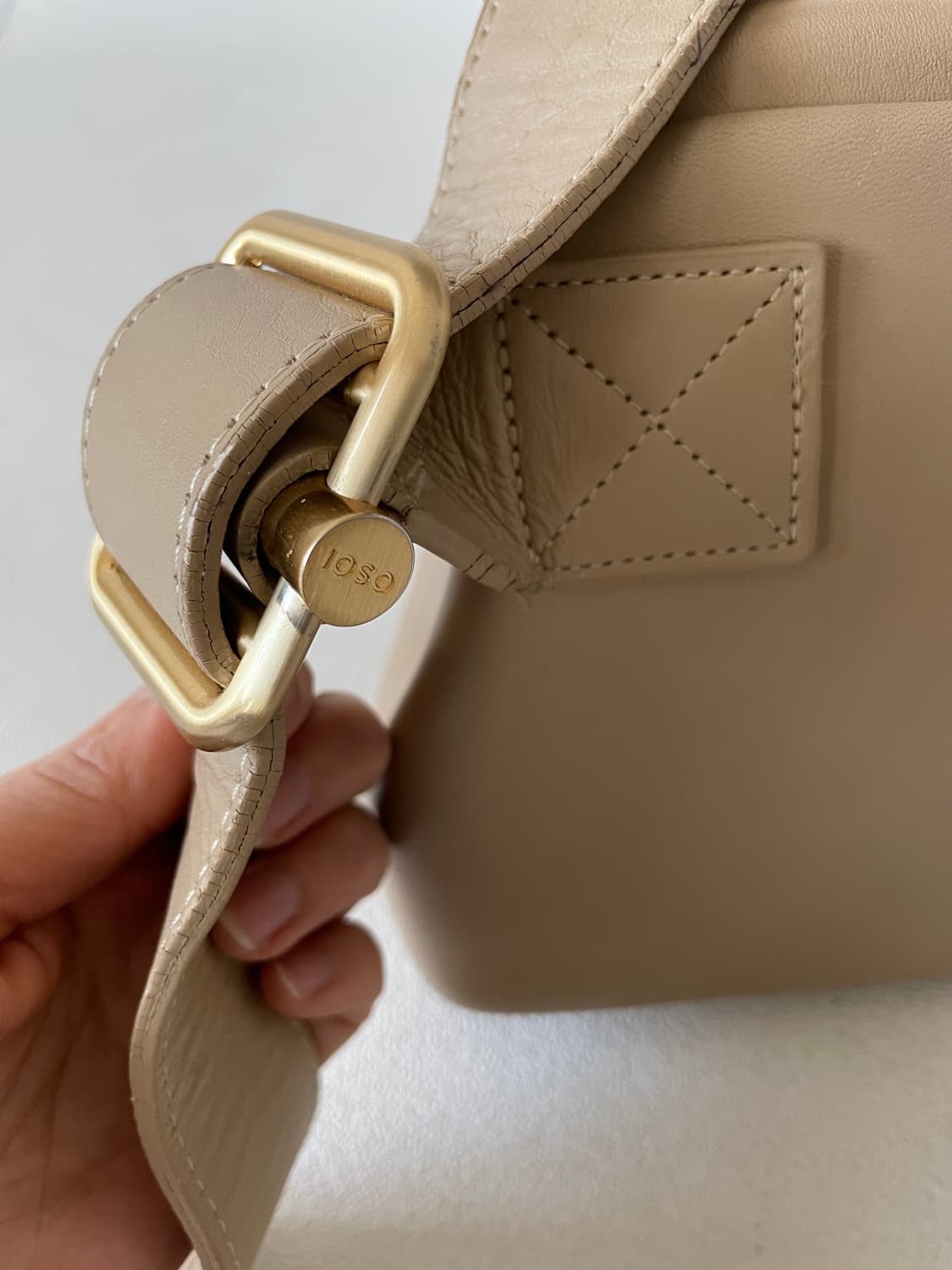 오소이(OSOI) 레더 브로트백 상품이미지6