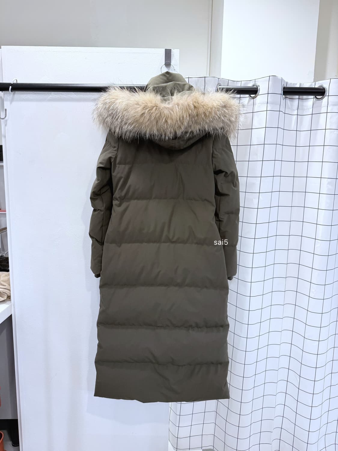 비이커 라쿤 구스 롱패딩  상품이미지3