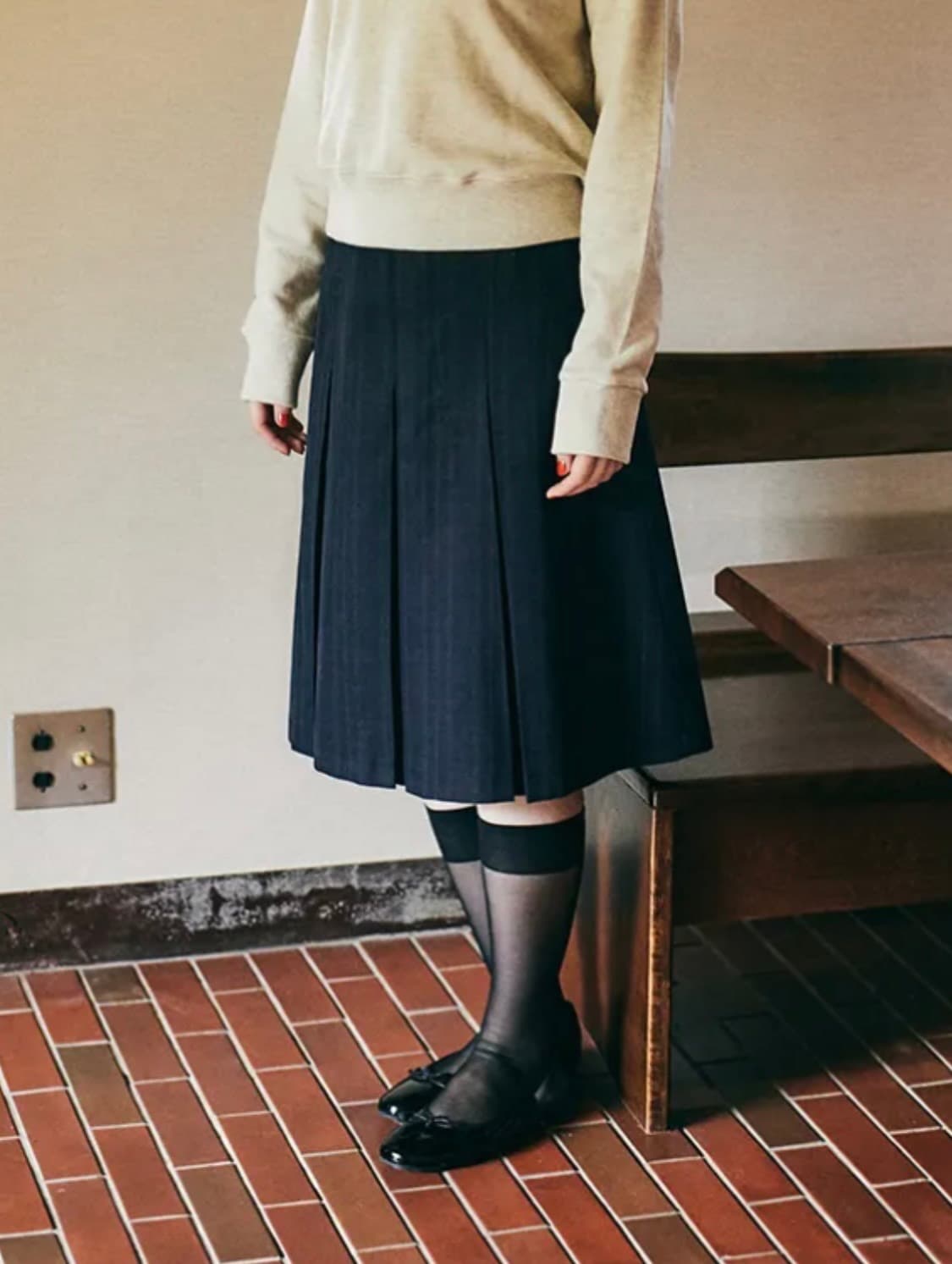 곤니치외봉쥬르 플리츠스커트 네이비체크 상품이미지1