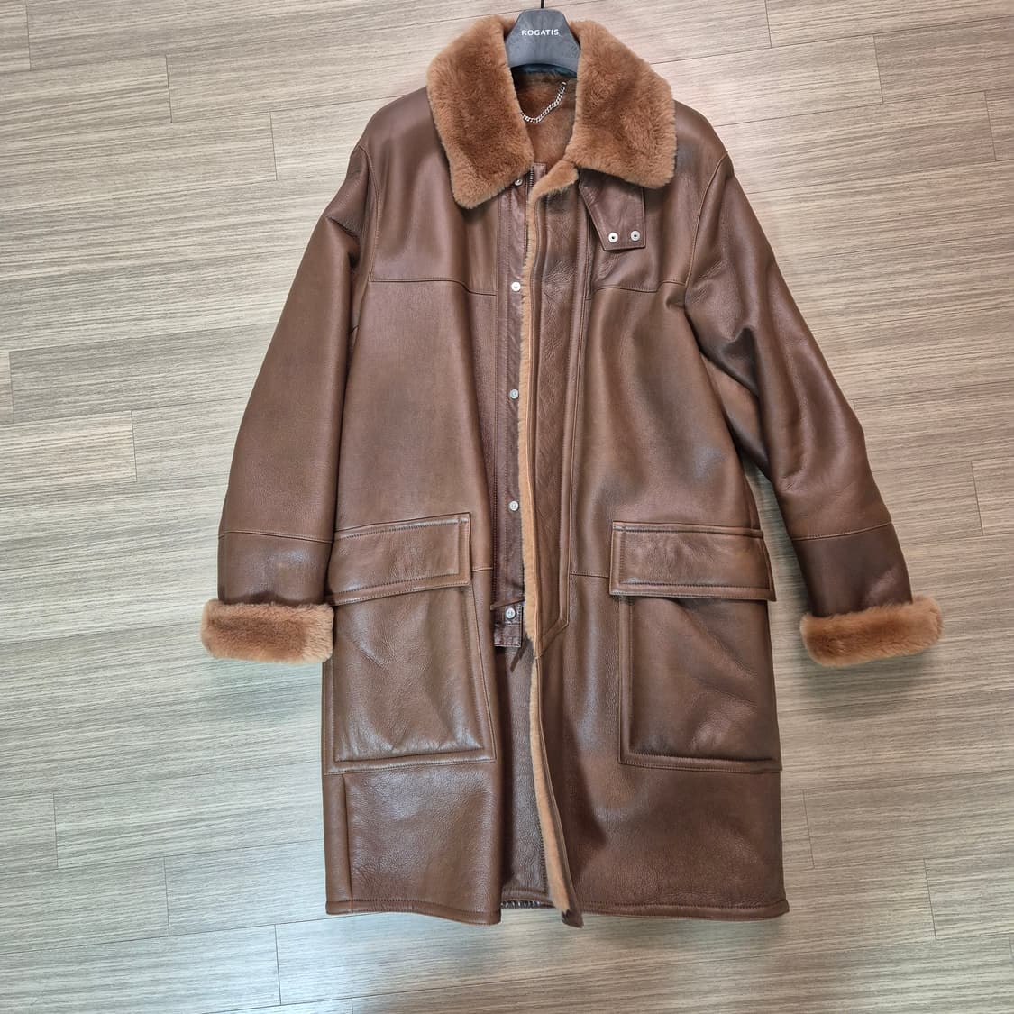 솔리드 옴므 무스탕 105 상품이미지1