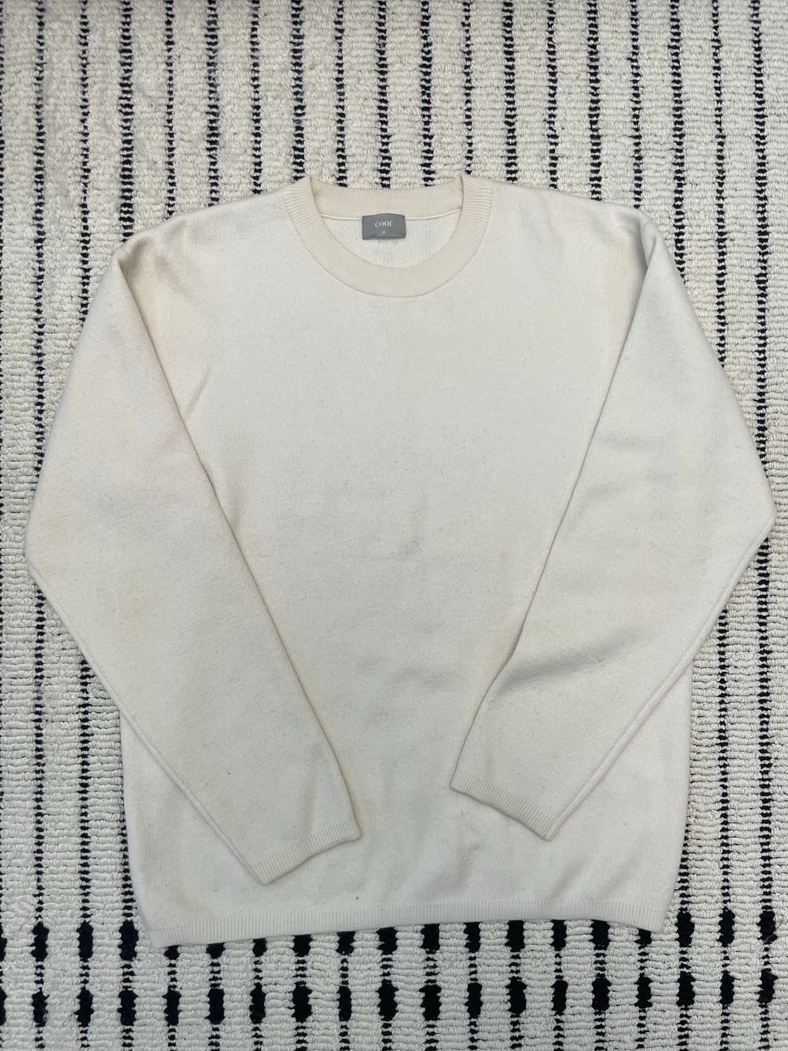 쿠어(Coor) 캐시,울 혼방 라운드 니트 네츄럴색상 상품이미지1