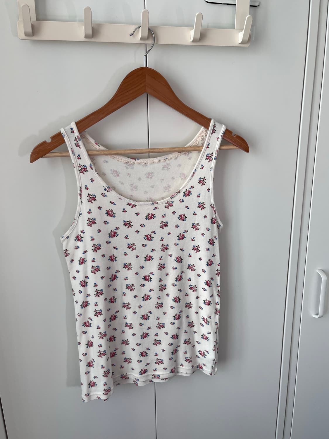 Earth music 잔꽃 패턴 슬리브리스 상품이미지7