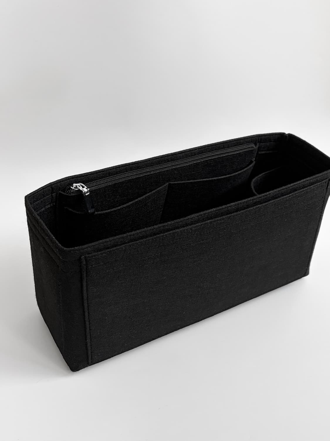 발렌시아가 클래식 시티백 미듐 판매합니다. 상품이미지9