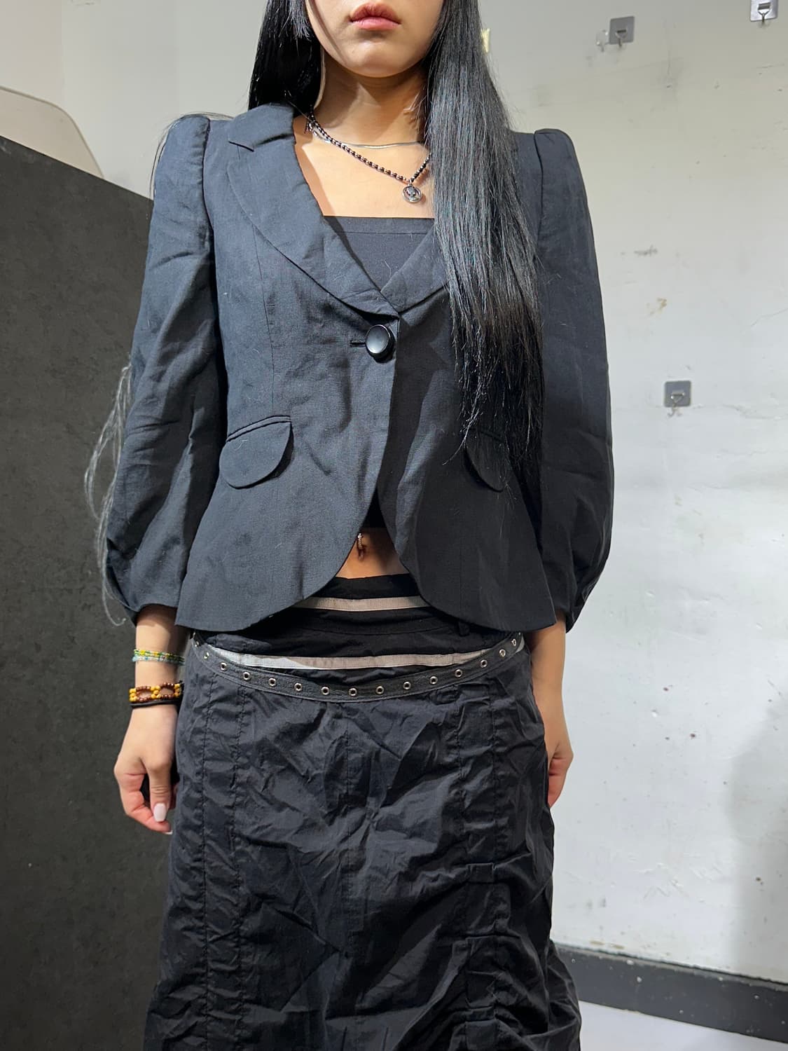 아르마니 꼴레지오니 셔링 버튼 블레이저 고딕 크롭 자켓 M 상품이미지4