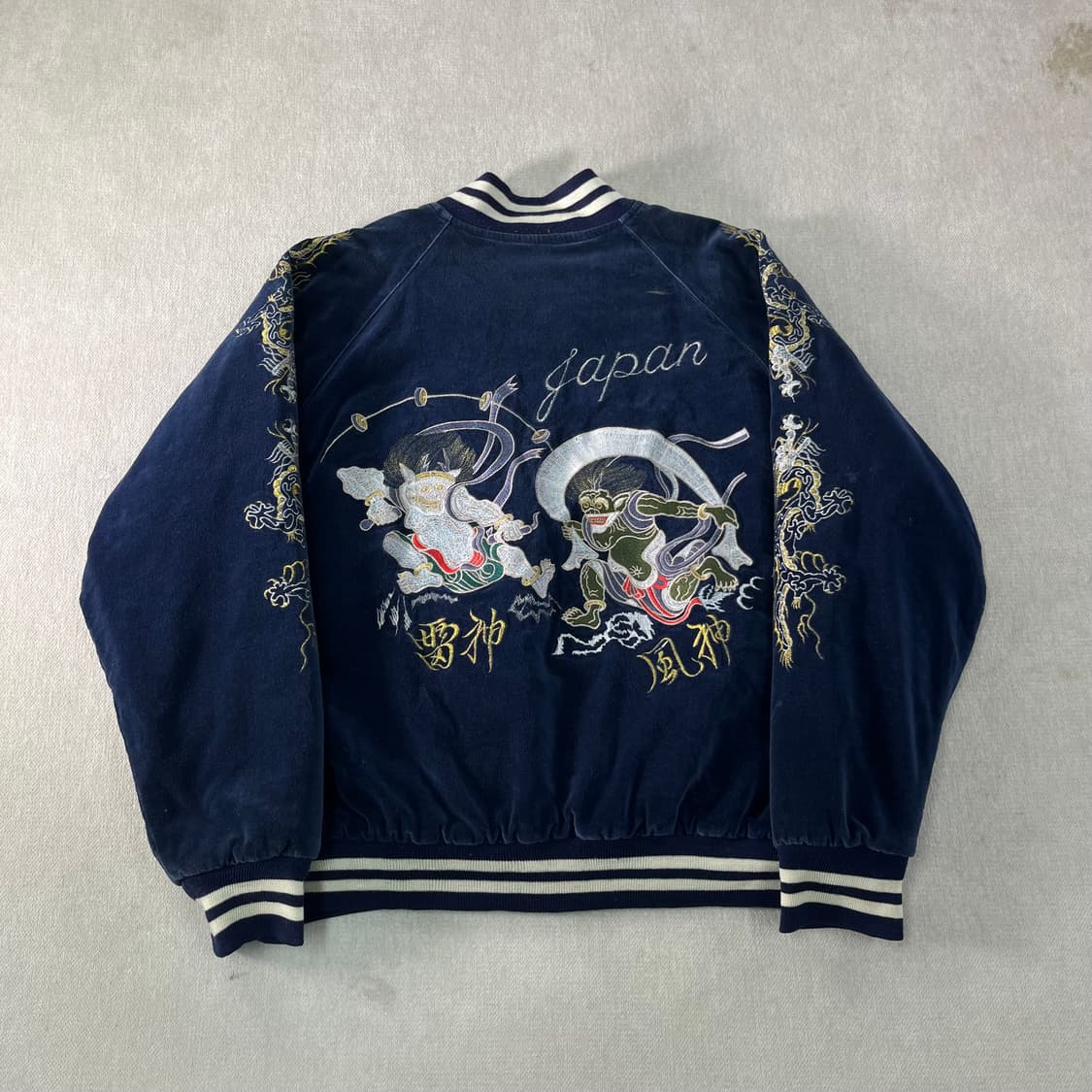 100 일본 bbh 벨벳 스카쟌 자켓 상품이미지2