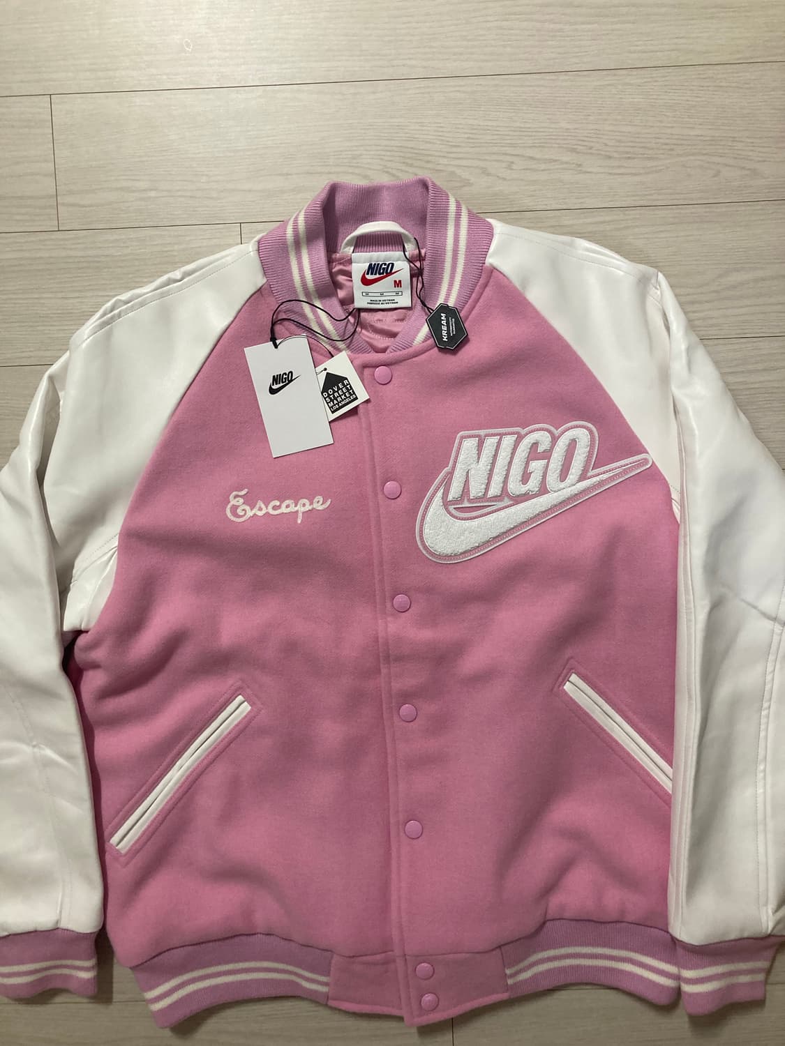 나이키 니고 바시티 자켓 m 팝니다 상품이미지1