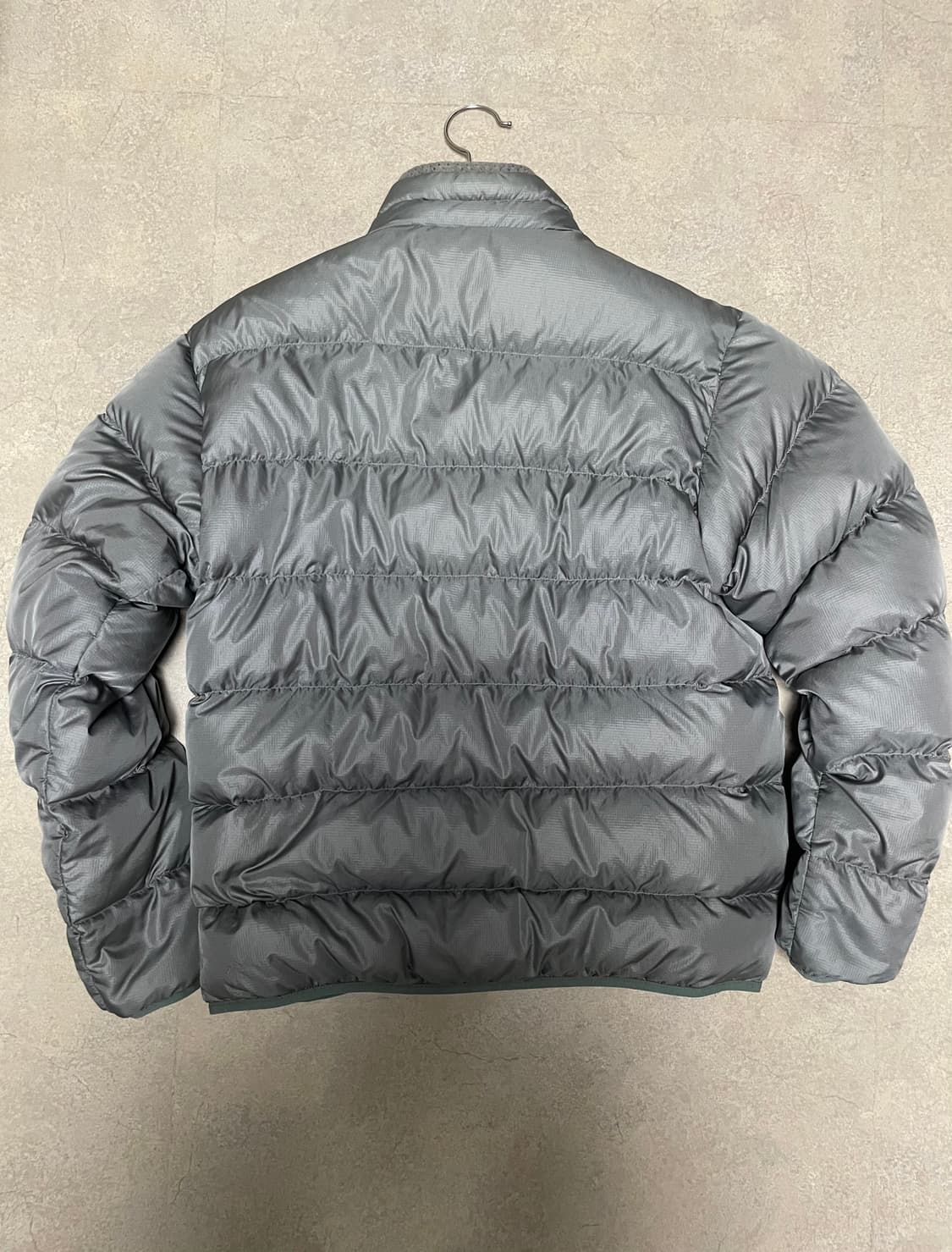 몽벨 라이트 알파인 구스 다운 경량 패딩 실버 그레이 상품이미지7