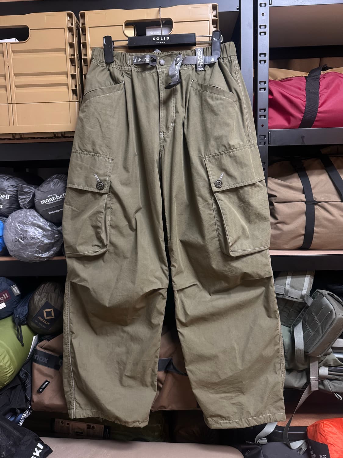 and wander 앤드원더 X 그라미치  밀리터리 와이드 팬츠 M 상품이미지2