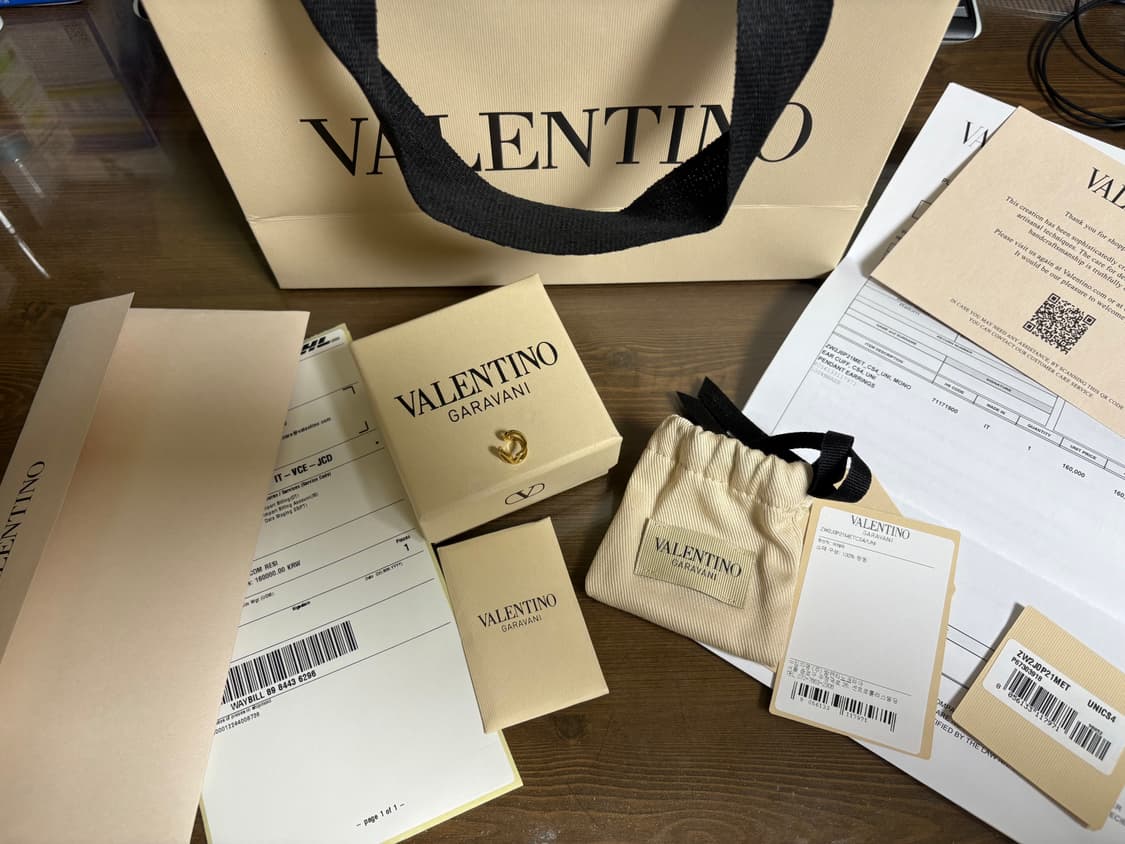 발렌티노 이어커프 상품이미지1