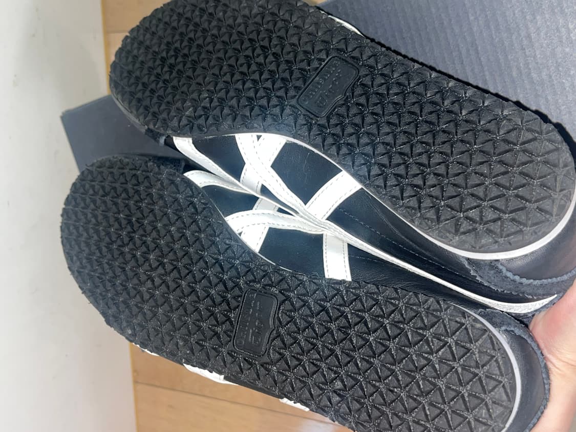 오니츠카타이거 멕시코66 블랙 245 상품이미지3