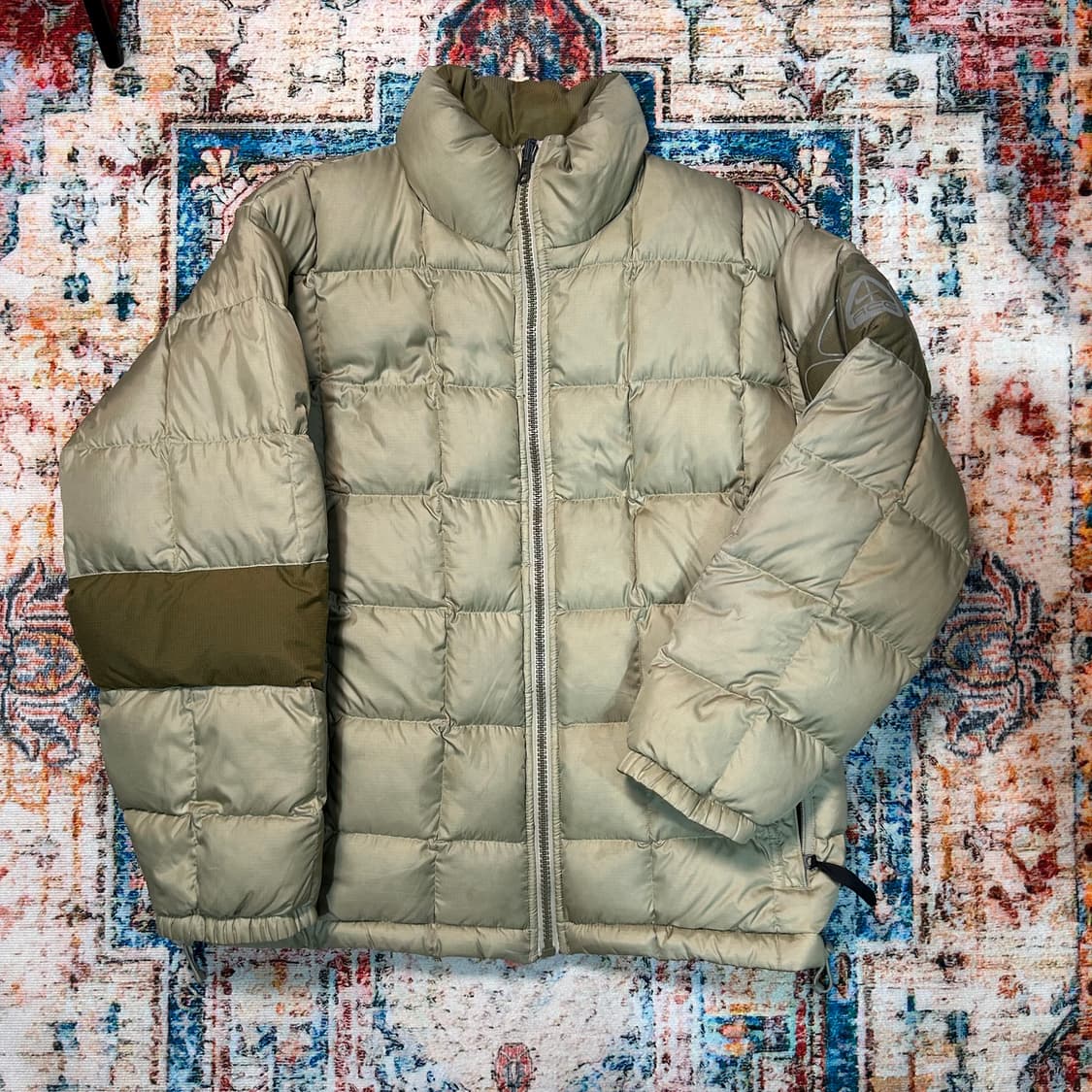 [L] 나이키acg 리버시블 THERMAL LAYER2덕다운 푸퍼 패딩 상품이미지1