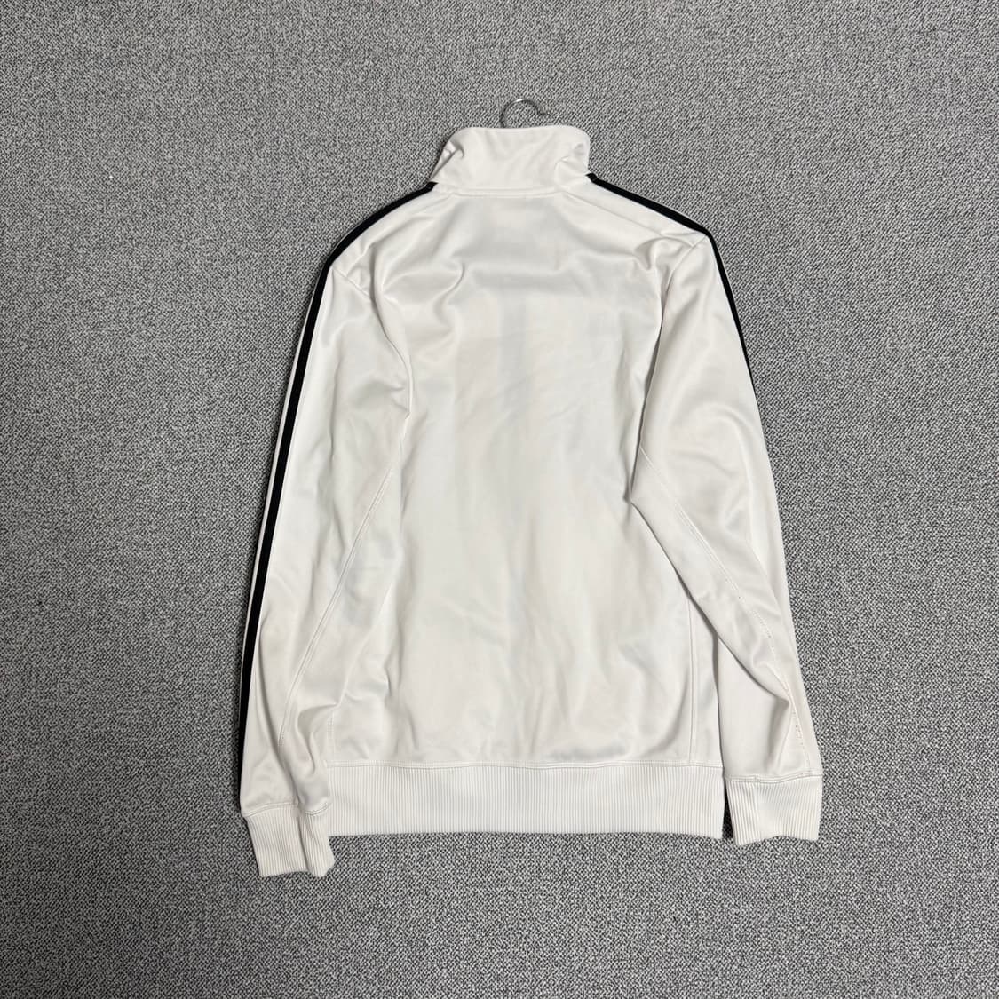 아디다스 유벤투스 져지 화이트 100 트랙탑  상품이미지2