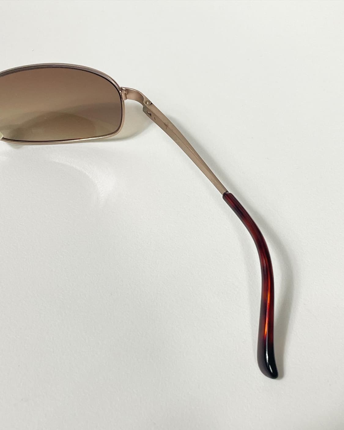 90s 소프트 스퀘어 틴트 선글라스 상품이미지5