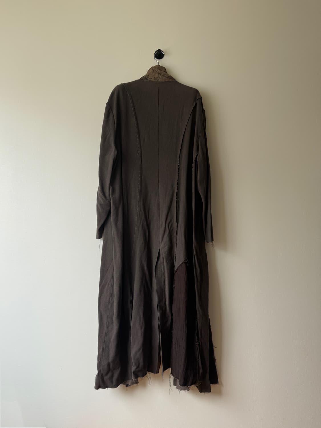 엘리우드 브라운 앤티크 자카드 로브 상품이미지2