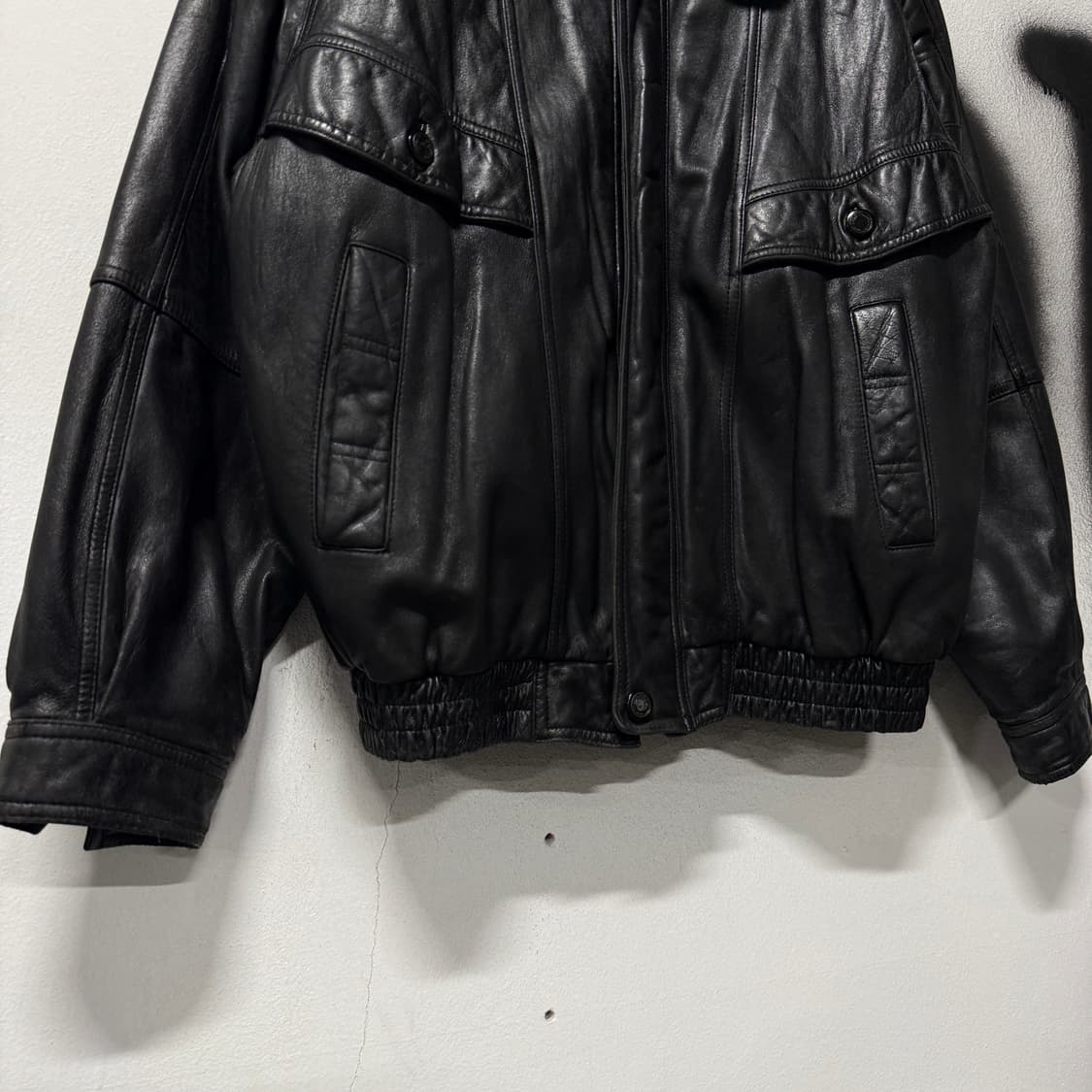 코오롱 100% 쉽스킨 퍼카라, 내피 탈 부착 양가죽 A2 봄버 자켓 상품이미지4