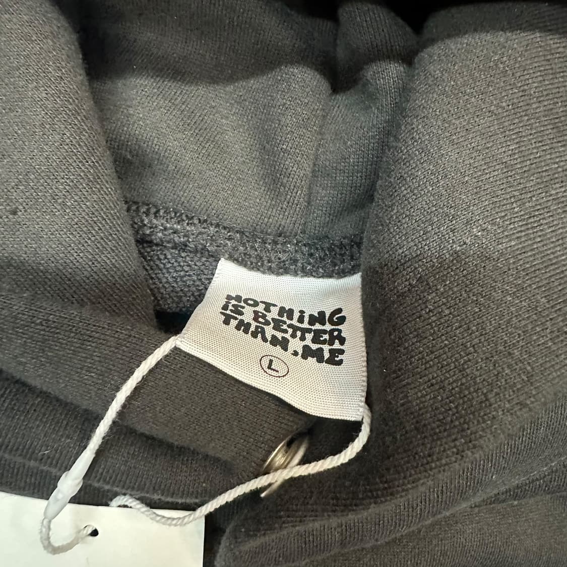 낫띵이즈베럴댄미 후드티 상품이미지4