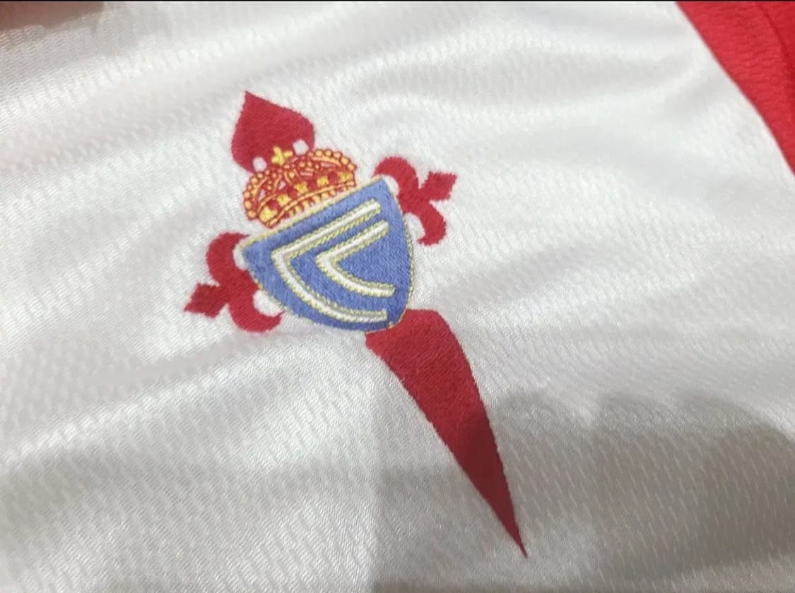 엄브로 01 03 셀타비고 올드레플 축구져지 상품이미지2