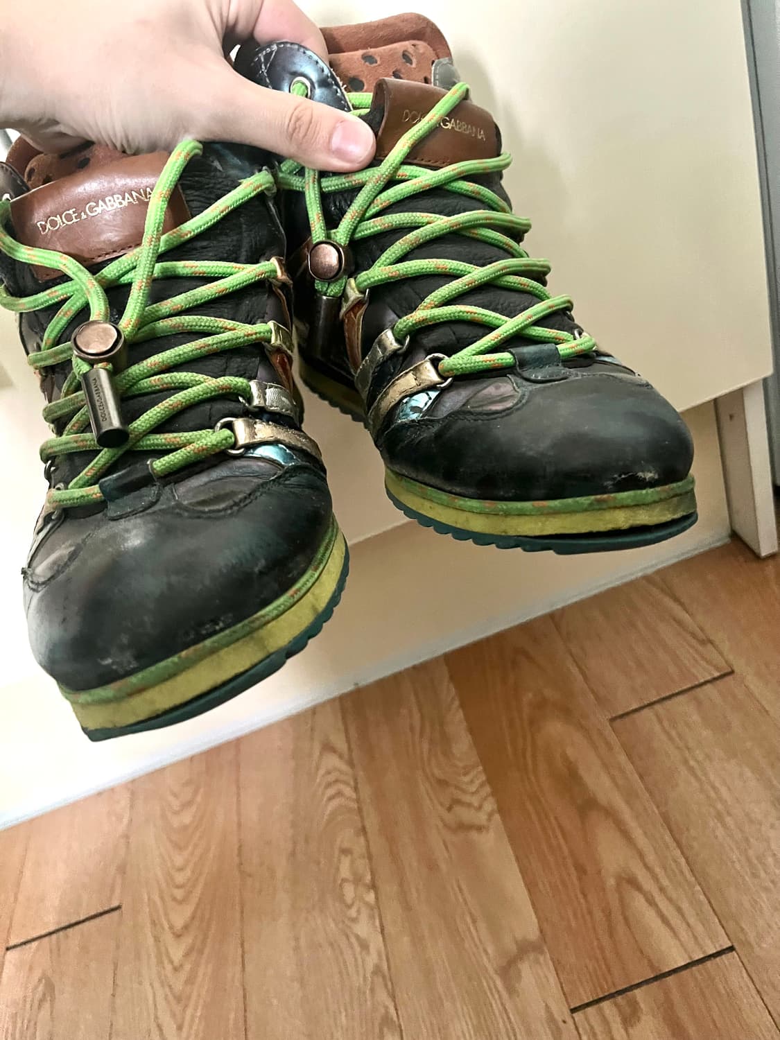 돌체앤가바나 10s 아카이브 메탈릭 하이탑 스니커즈 상품이미지5