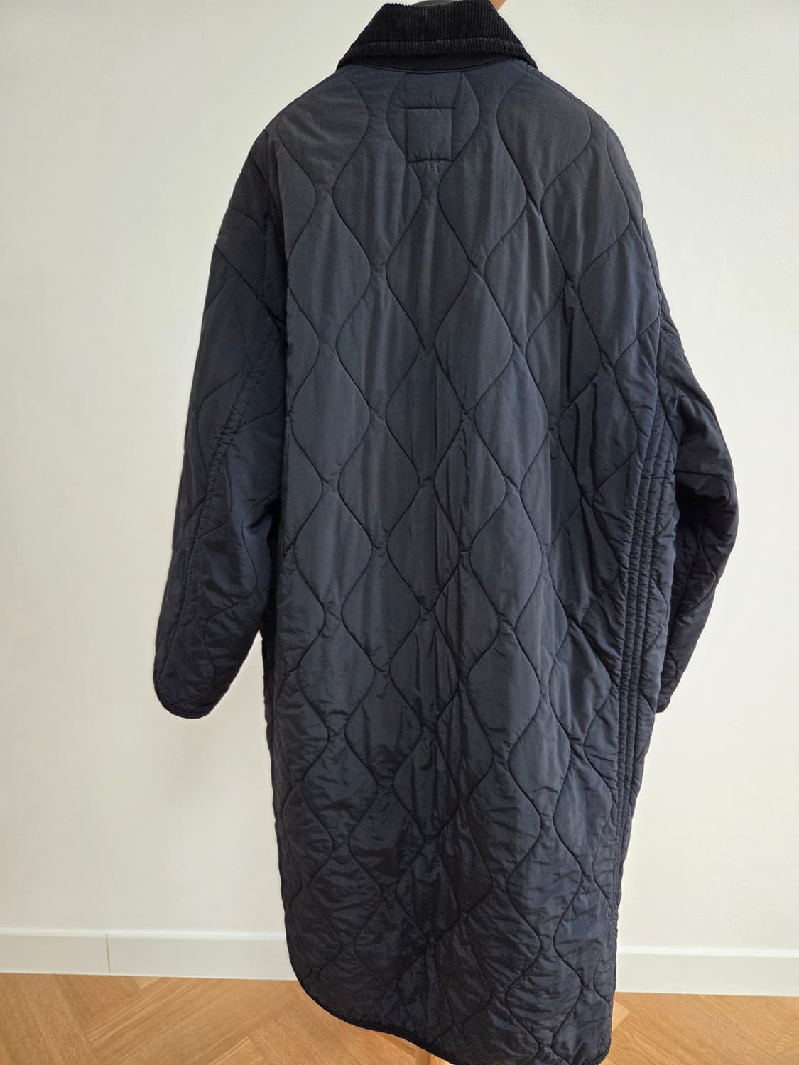 스튜디오 톰보이 퀼팅 롱코트 Free사이즈 상품이미지2