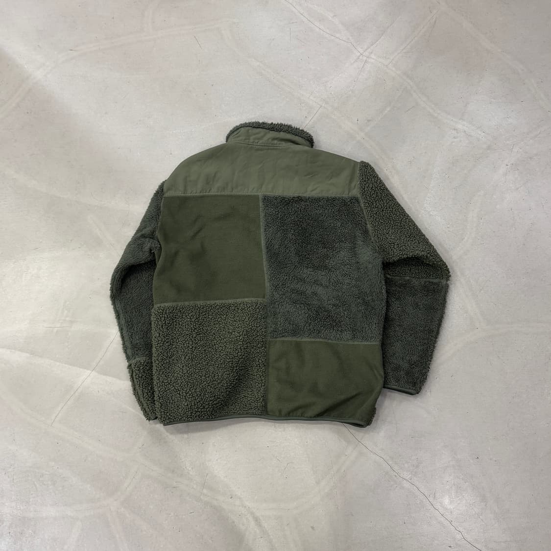 엔지니어드 가먼츠 X 유니클로 후리스 카키 M 상품이미지3