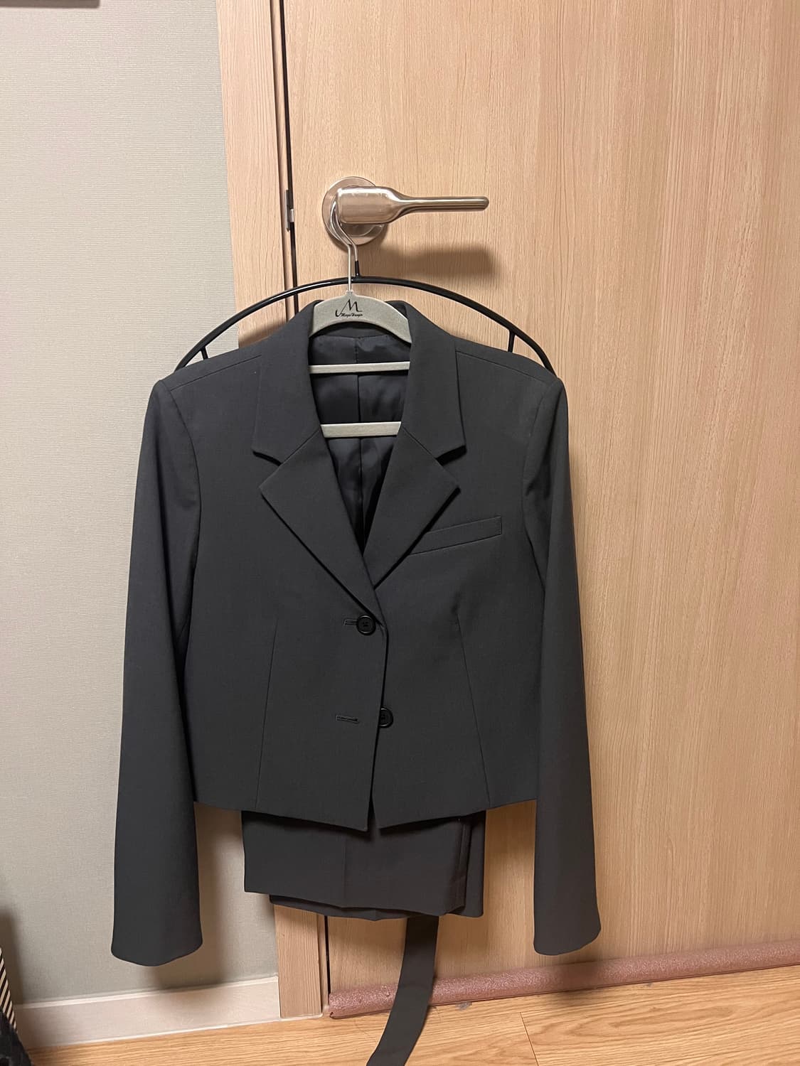 무탠다드 크롭 자켓 셋업  상품이미지1