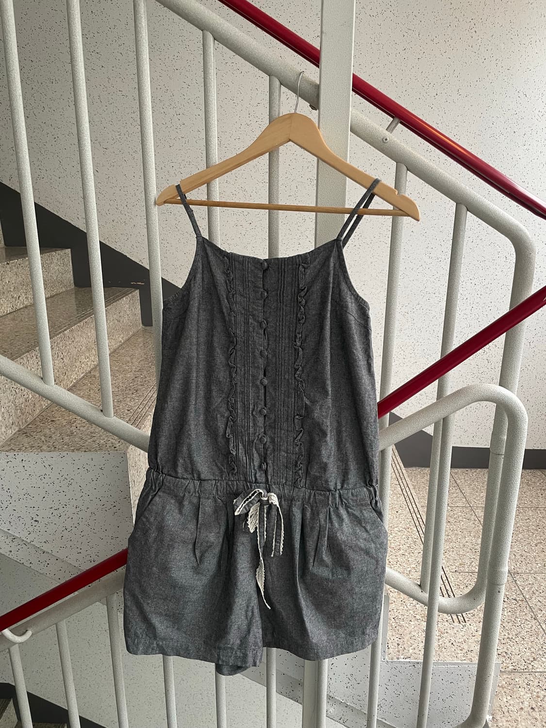 sleeveless romper 상품이미지1