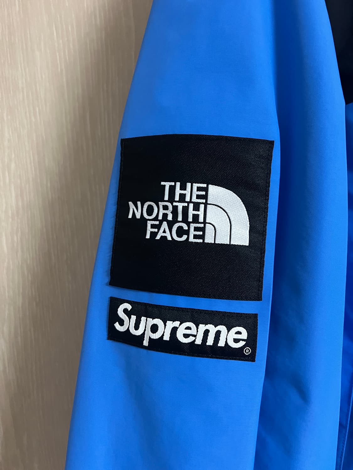 XL)슈프림 x 노스페이스 마운틴 자켓 블루 상품이미지4