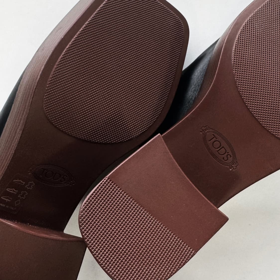 토즈 TODS 23SS 스퀘어 샌들 뮬 상품이미지6