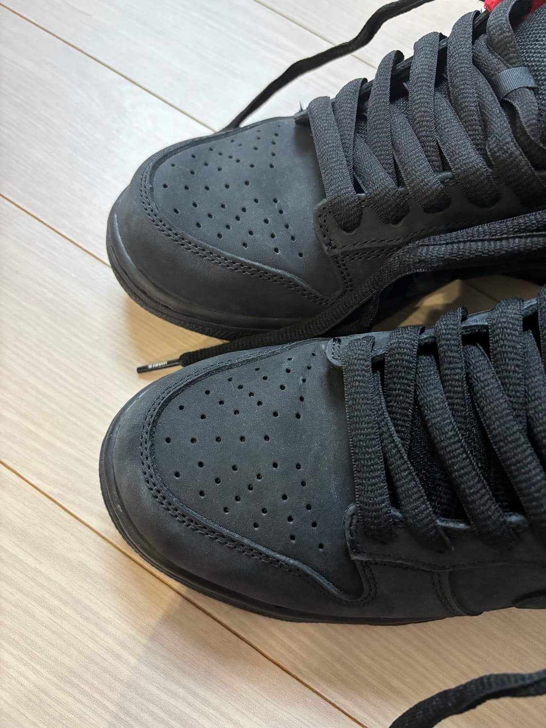 나이키 슈프림 SB 덩크 로우 블랙 270 상품이미지3