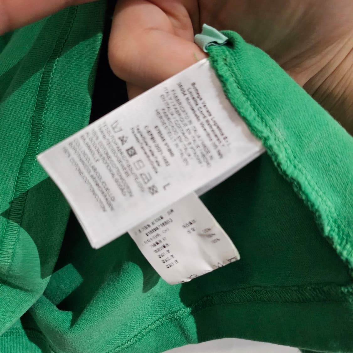 보테가베네타 시그니처 그린 반팔 티셔츠 상품이미지3