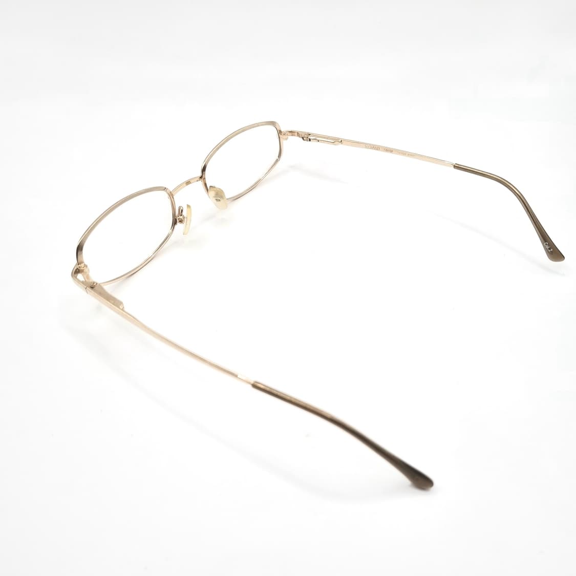 진열상품  긱시크 라운드 사각 무광골드 359 상품이미지4