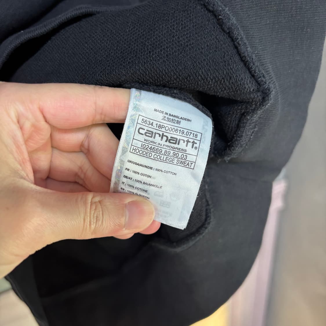 칼하트 wip 빅로고 후드 블랙 상품이미지3