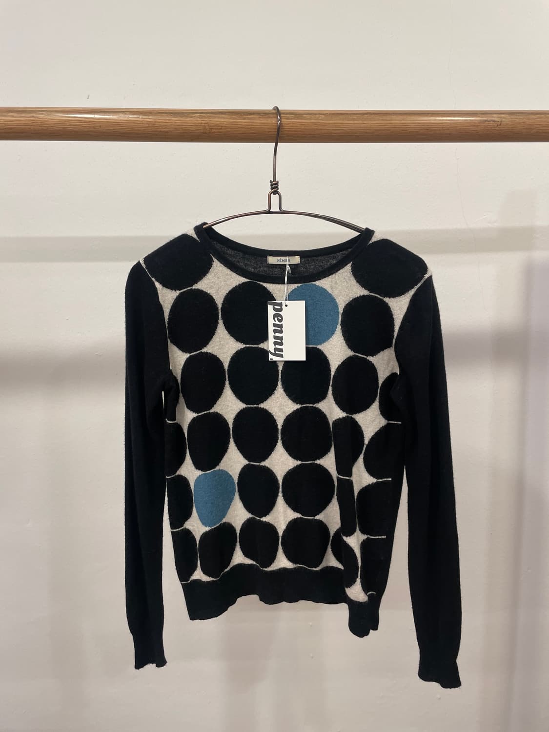 NIMES dot knit 상품이미지1