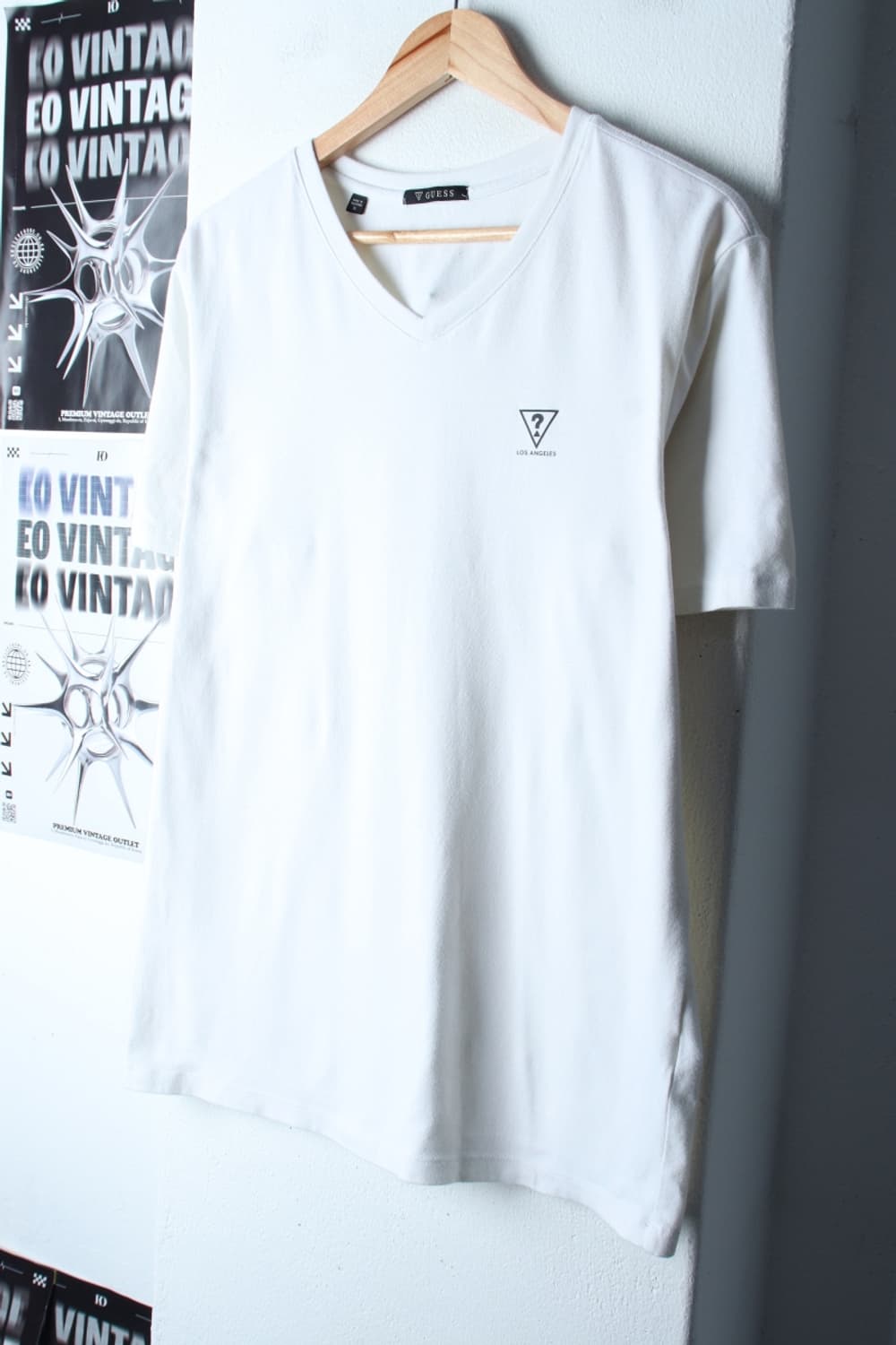 (XL-2XL) 게스 반팔 티셔츠 브이넥 스몰로고 스판 화이트-7B60 상품이미지1