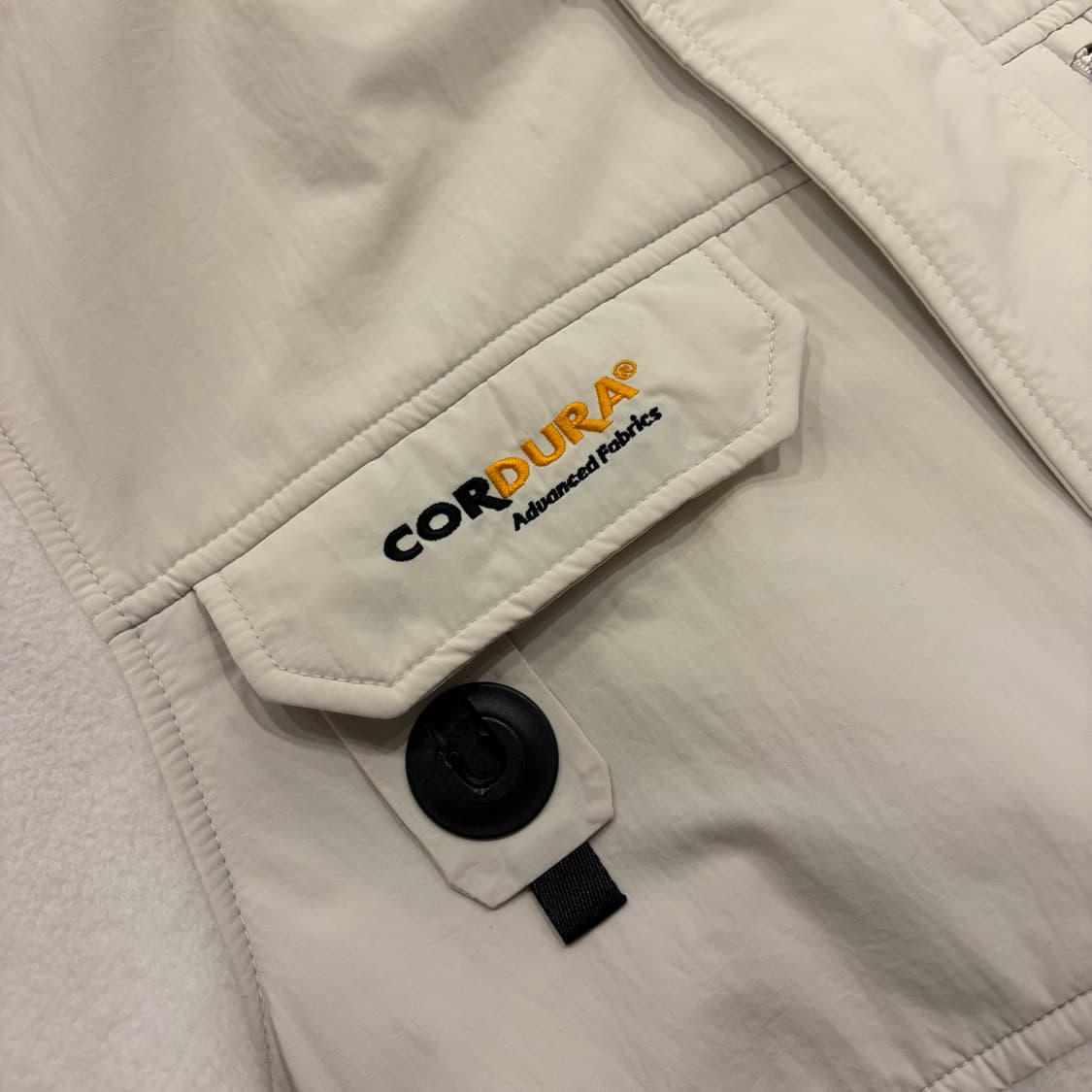 [M] 아이더 코듀라 플리스 자켓 화이트 B392 상품이미지4