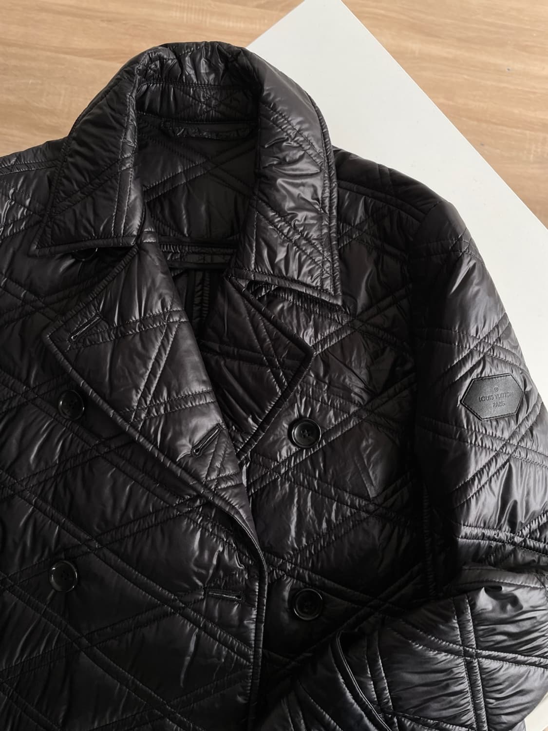 루이비통 더블 퀼팅 코트  상품이미지1