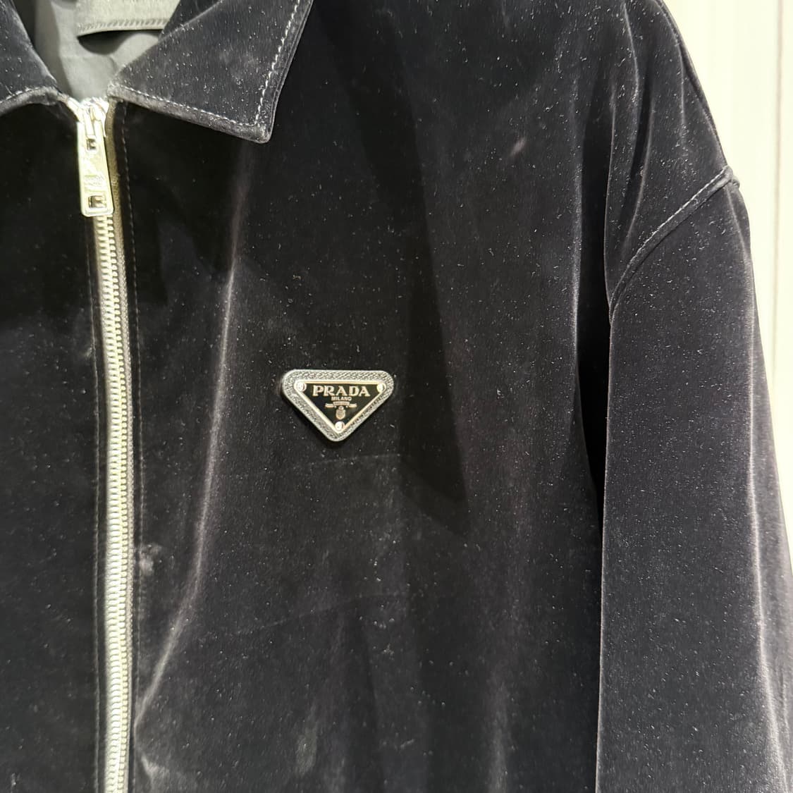 L / 프라다 로고 벨벳 데님 블루종 자켓 상품이미지3