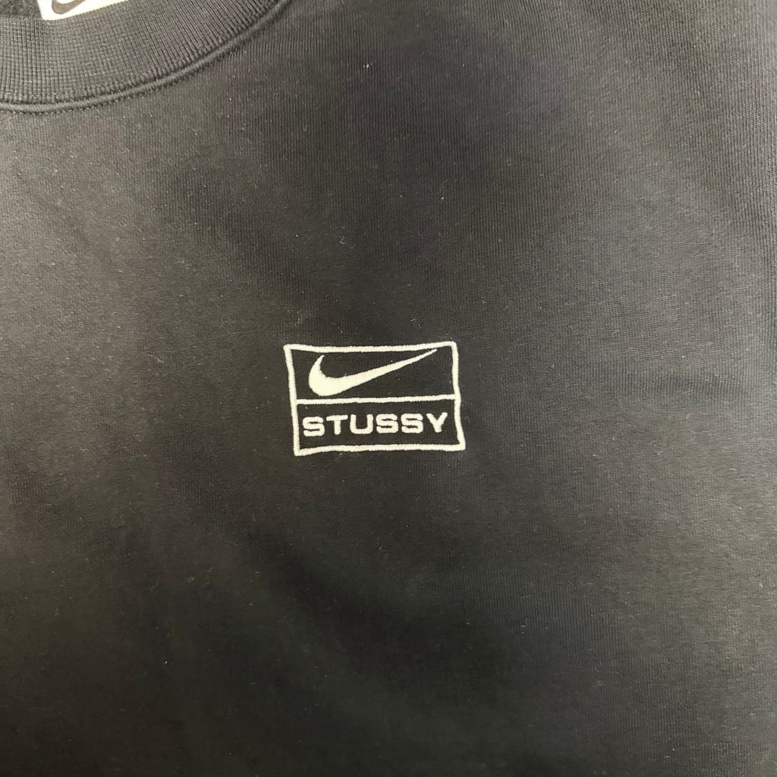 [M] 나이키 x 스투시 NRG 워시드 플리스 크루넥 블랙  상품이미지2