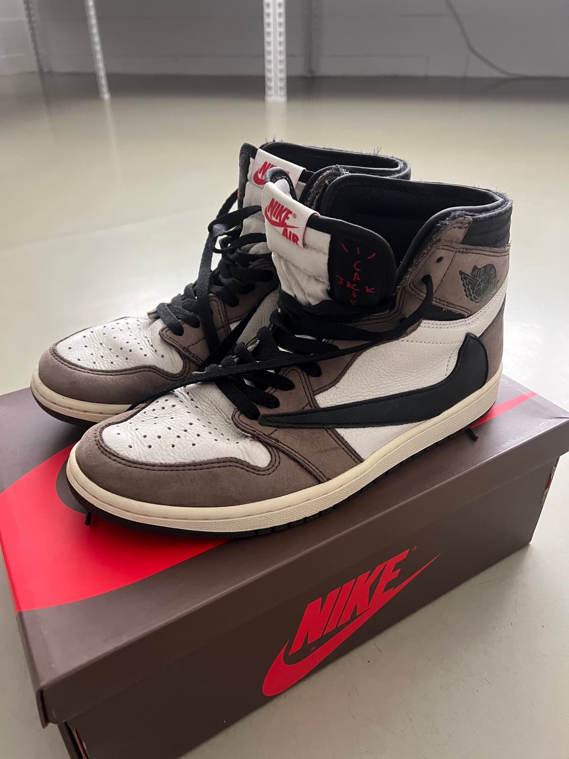 스캇 조던 1 모카 상품이미지6