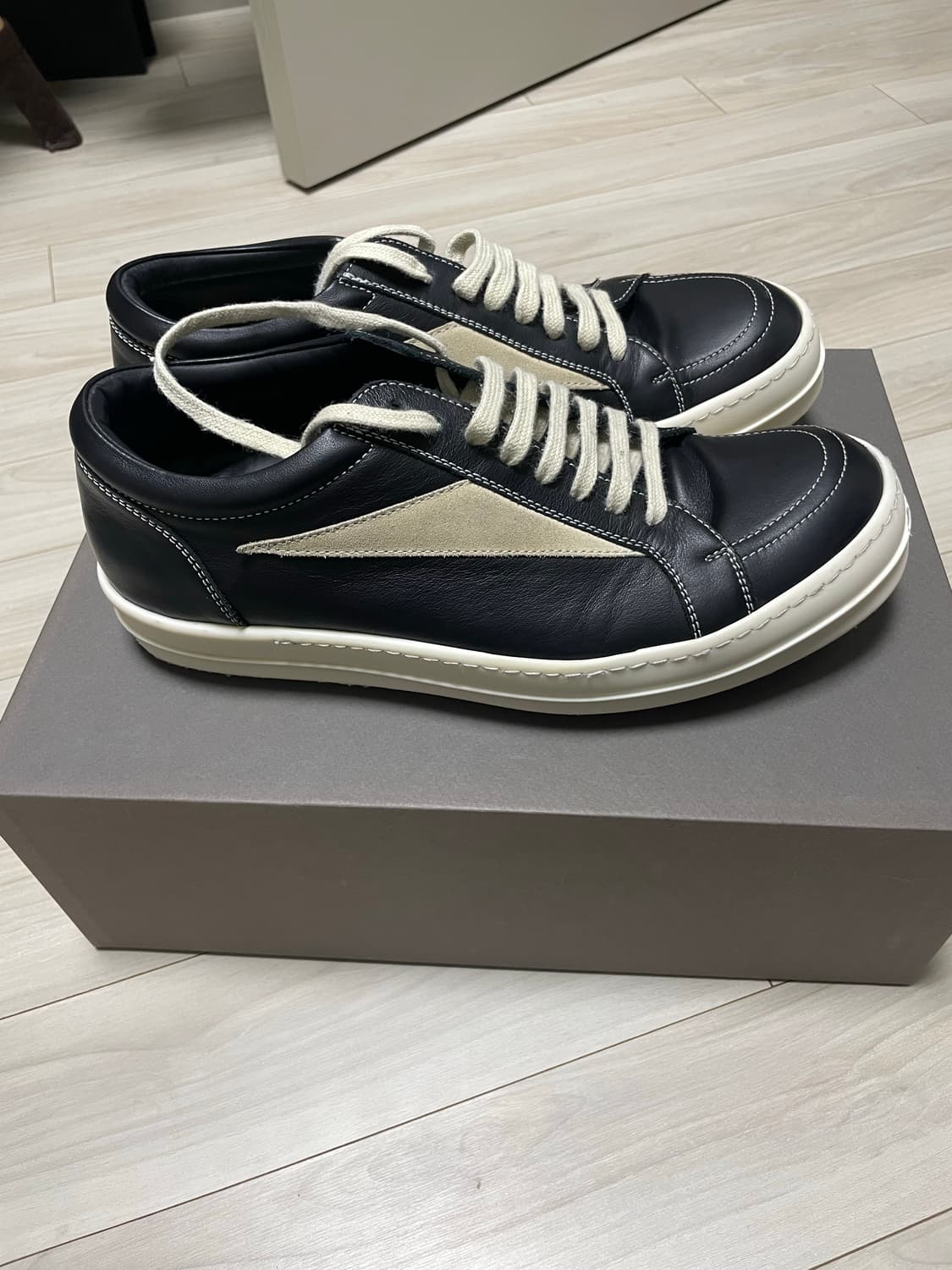 릭오웬스 빈티지 스니커즈 42 상품이미지1