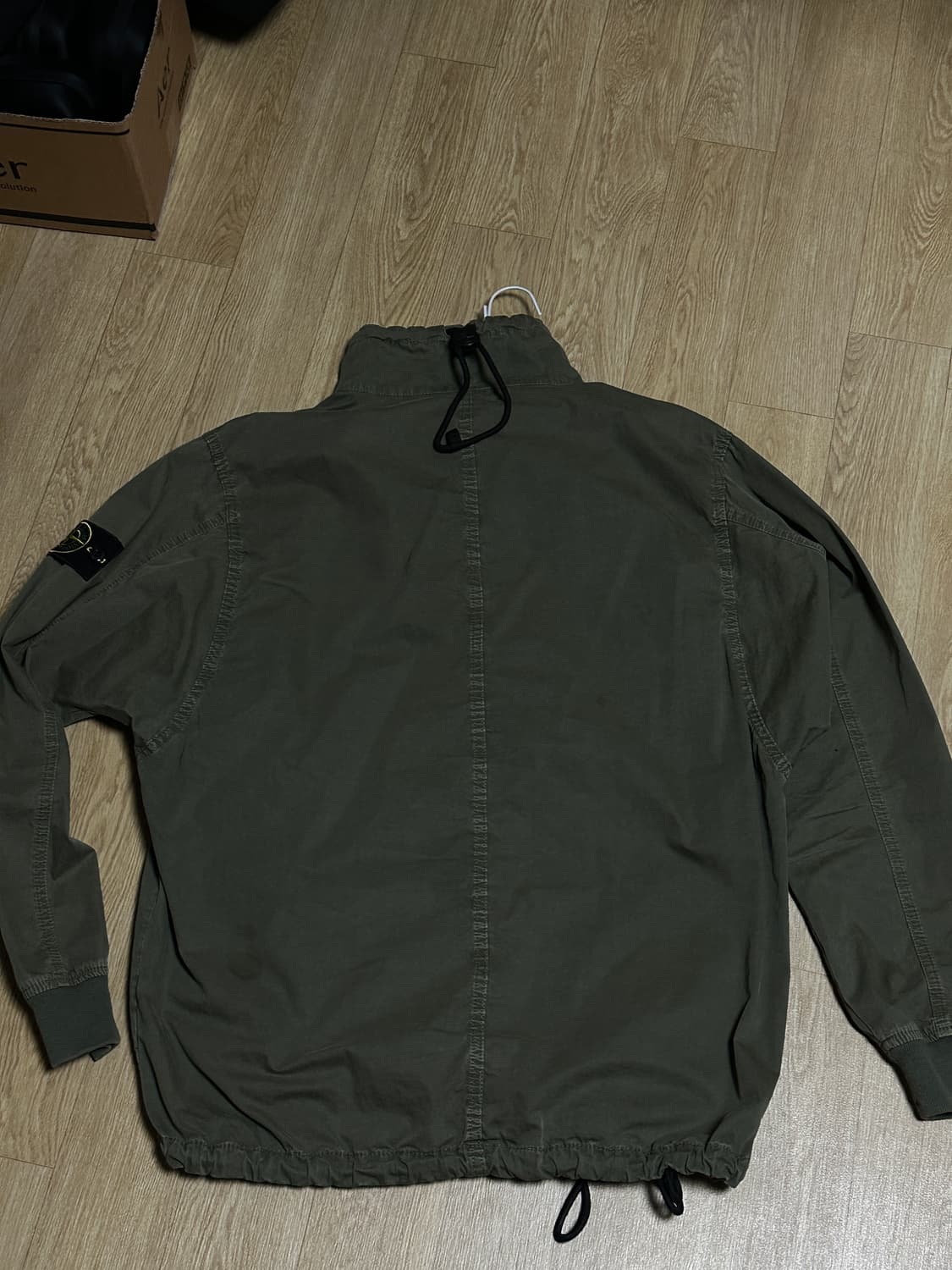 스톤아일랜드 아노락 카키 상품이미지2