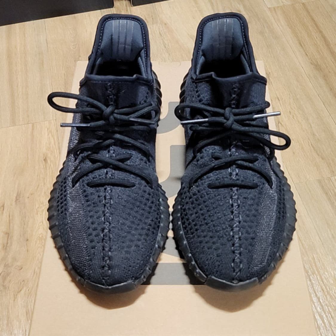 아디다스 이지부스트 275  오닉스 350V2 상품이미지2