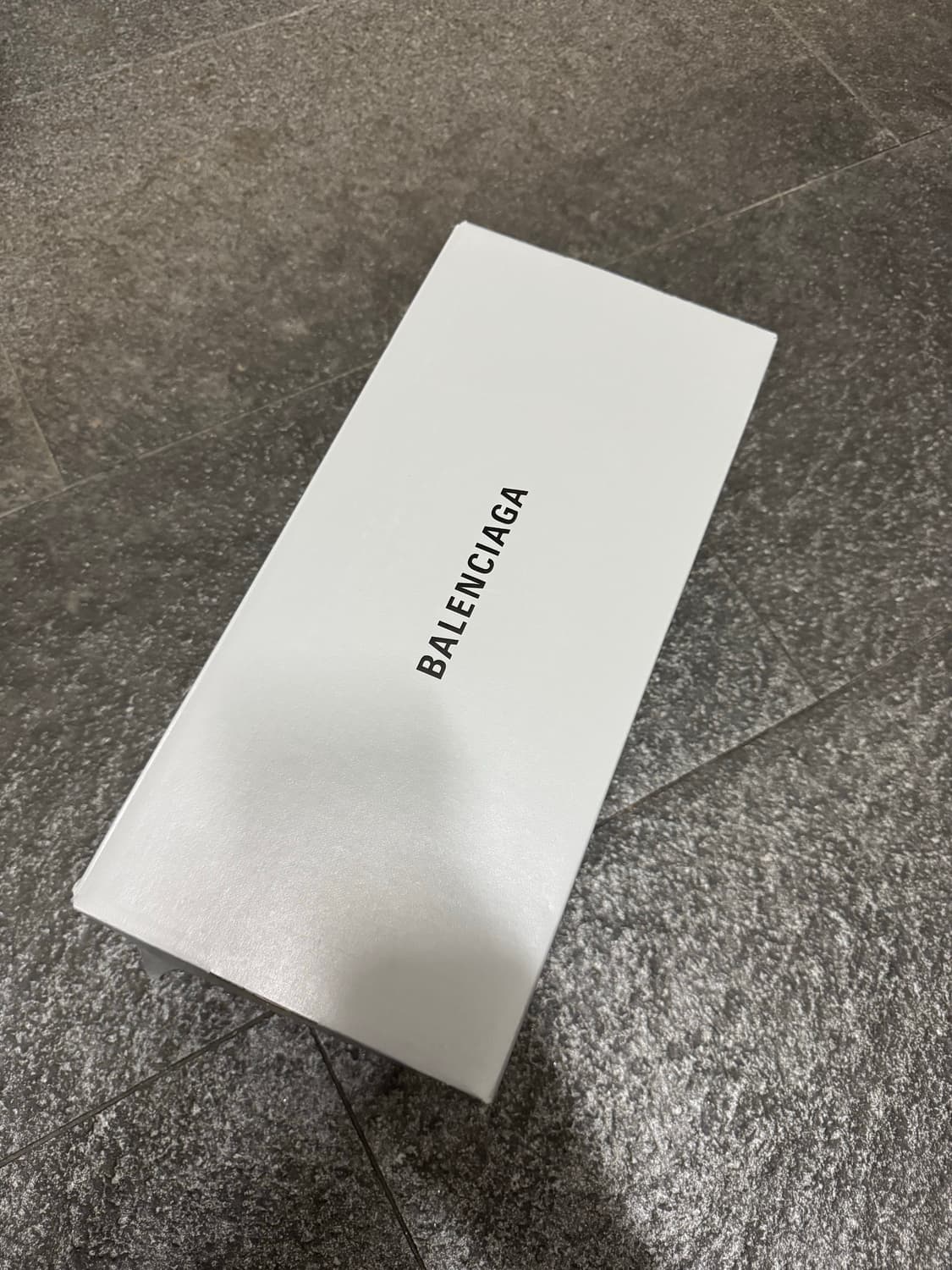 발렌시아가 제로 스니커즈 42 블랙 상품이미지7