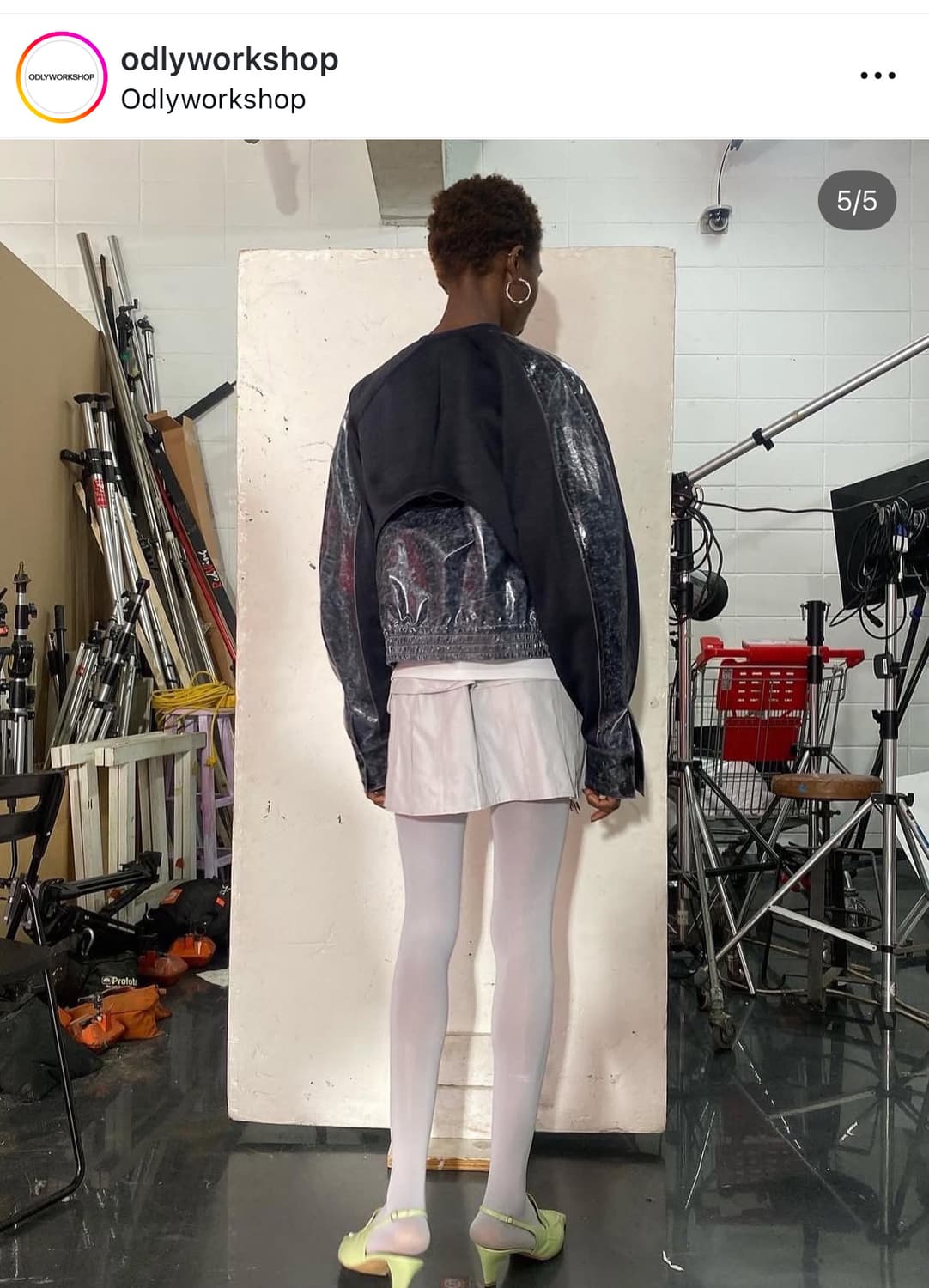 오들리 워크샵 어비슬 블루 글로스 봄버 자켓 상품이미지3