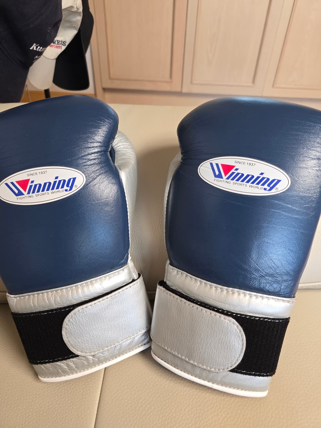 위닝 14온스 네이비실버 + 실버 t 헤드기어L 커스텀 복싱 스파링세트 상품이미지2