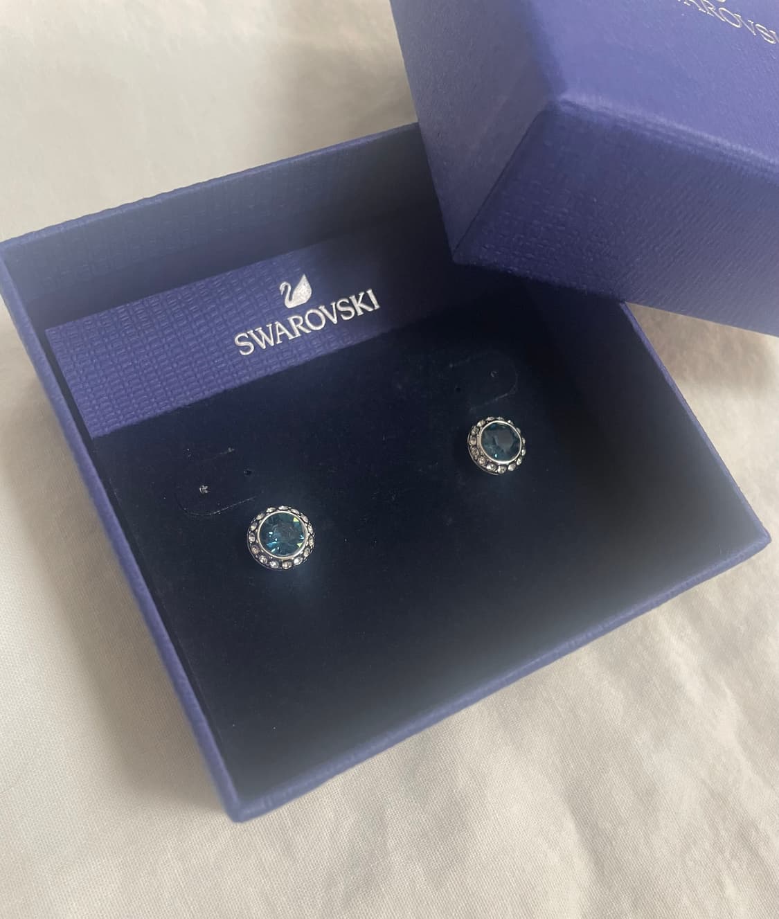 스와로브스키 정품 엔젤릭 크리스탈 스터드 이어링 귀걸이angelic 상품이미지10