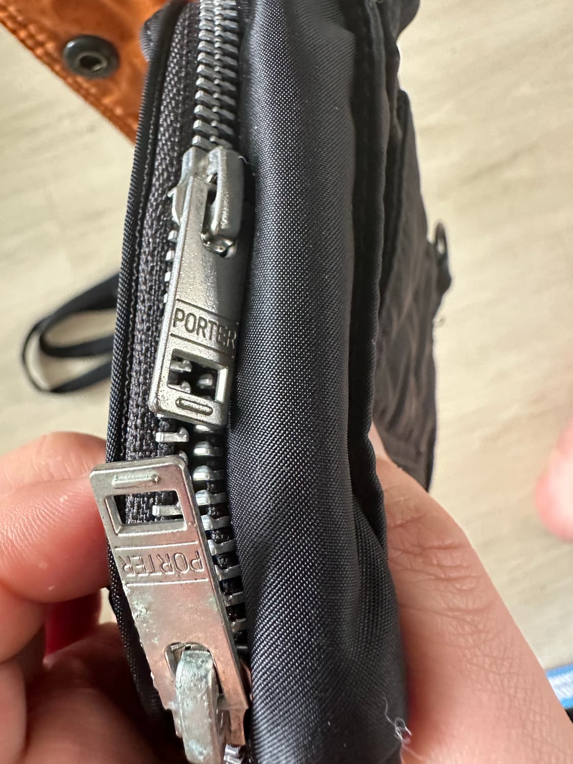 (신형) Porter 요시다 포터 탱커 스냅 숄더백 블랙 신형 상품이미지5