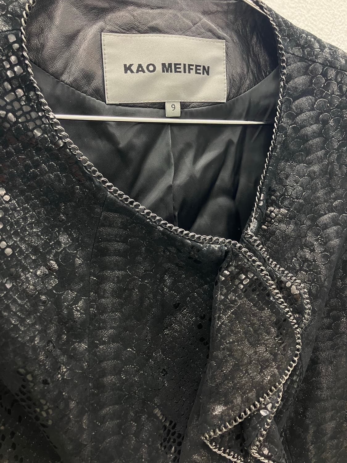 뱀피텍스쳐 링사슬포인트 러플자켓  상품이미지2